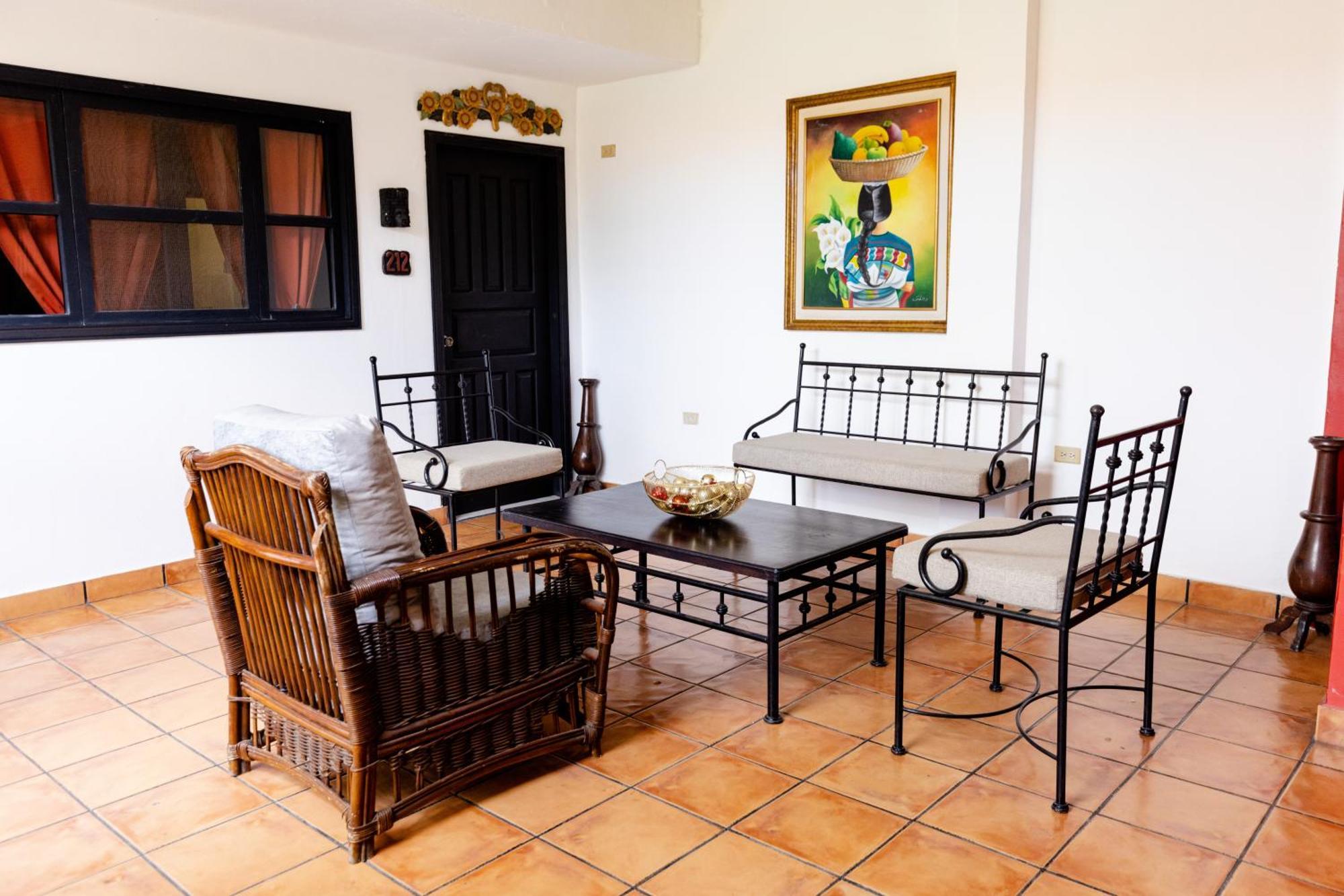 Hotel Camino Maya Copan Ruinas Экстерьер фото