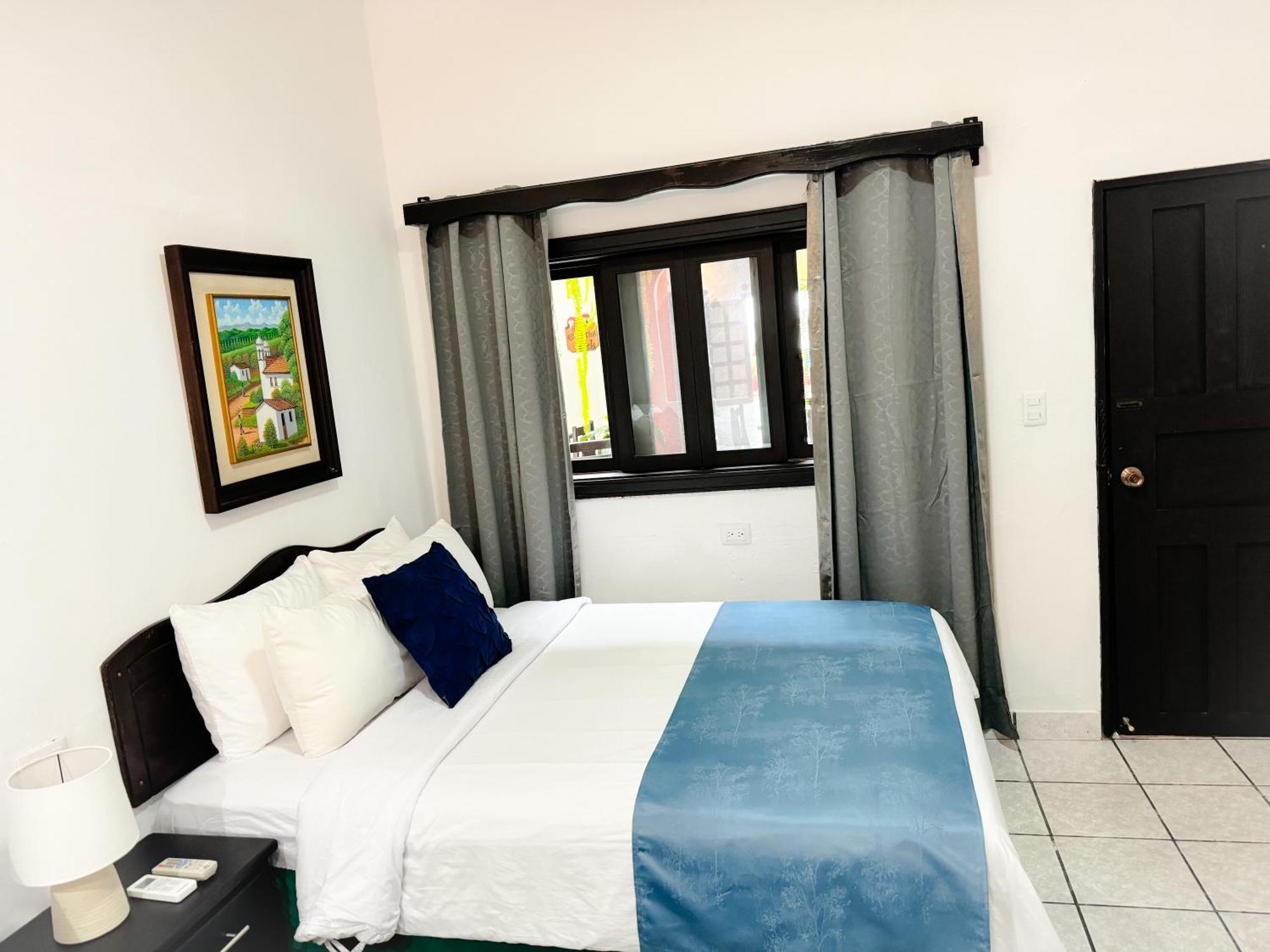 Hotel Camino Maya Copan Ruinas Экстерьер фото
